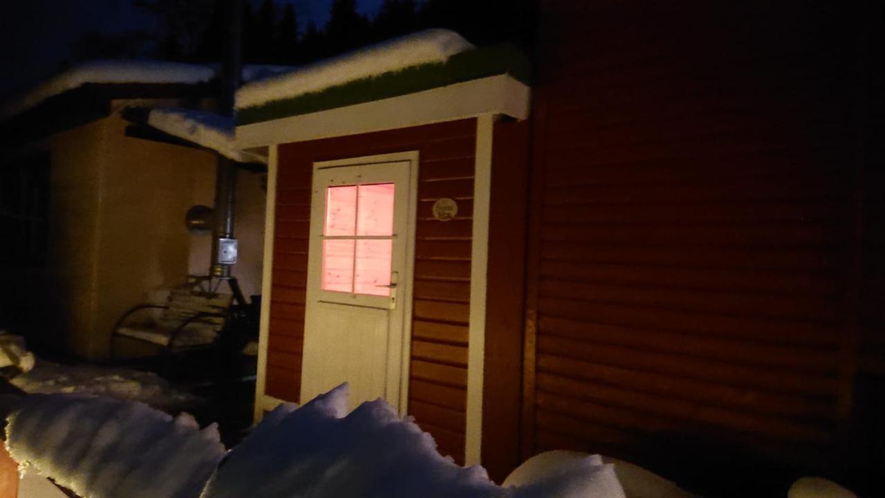 Ruhiges Ferienhaus Am Waldrand Mit Sauna Und Kamin - Hellaberg II Langenbach  المظهر الخارجي الصورة